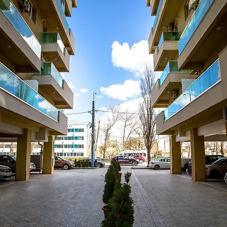 Lex By Moonlight Lake Apartament Mamaia